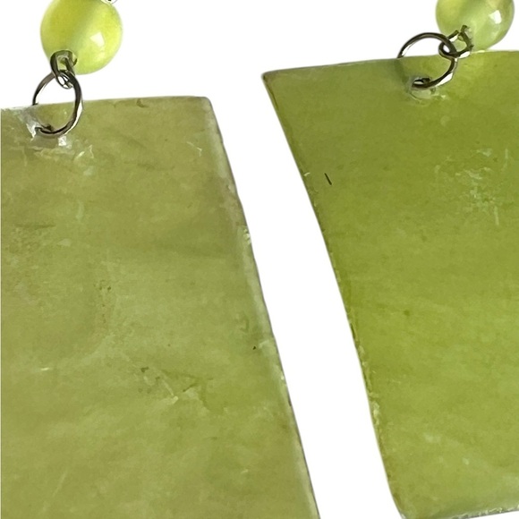 Vintage Translucent Square Green Beaded Earrings Retro - Picture 2 of 4